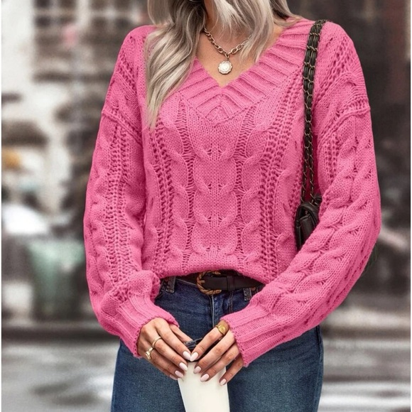 New V neck pink cable knit  sweater - Picture 6 of 6